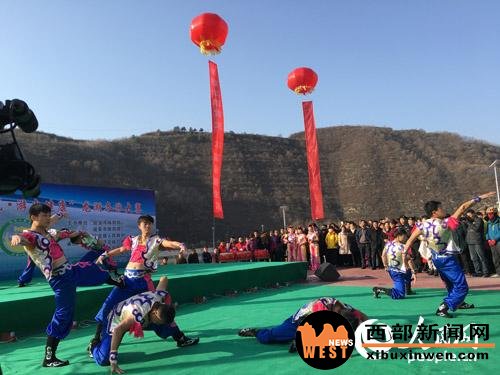 ��Ļʽ�ݳ��ֳ�