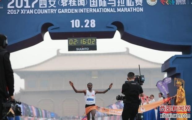 ���������������� ����������ѡ�ֻ�ùھ�